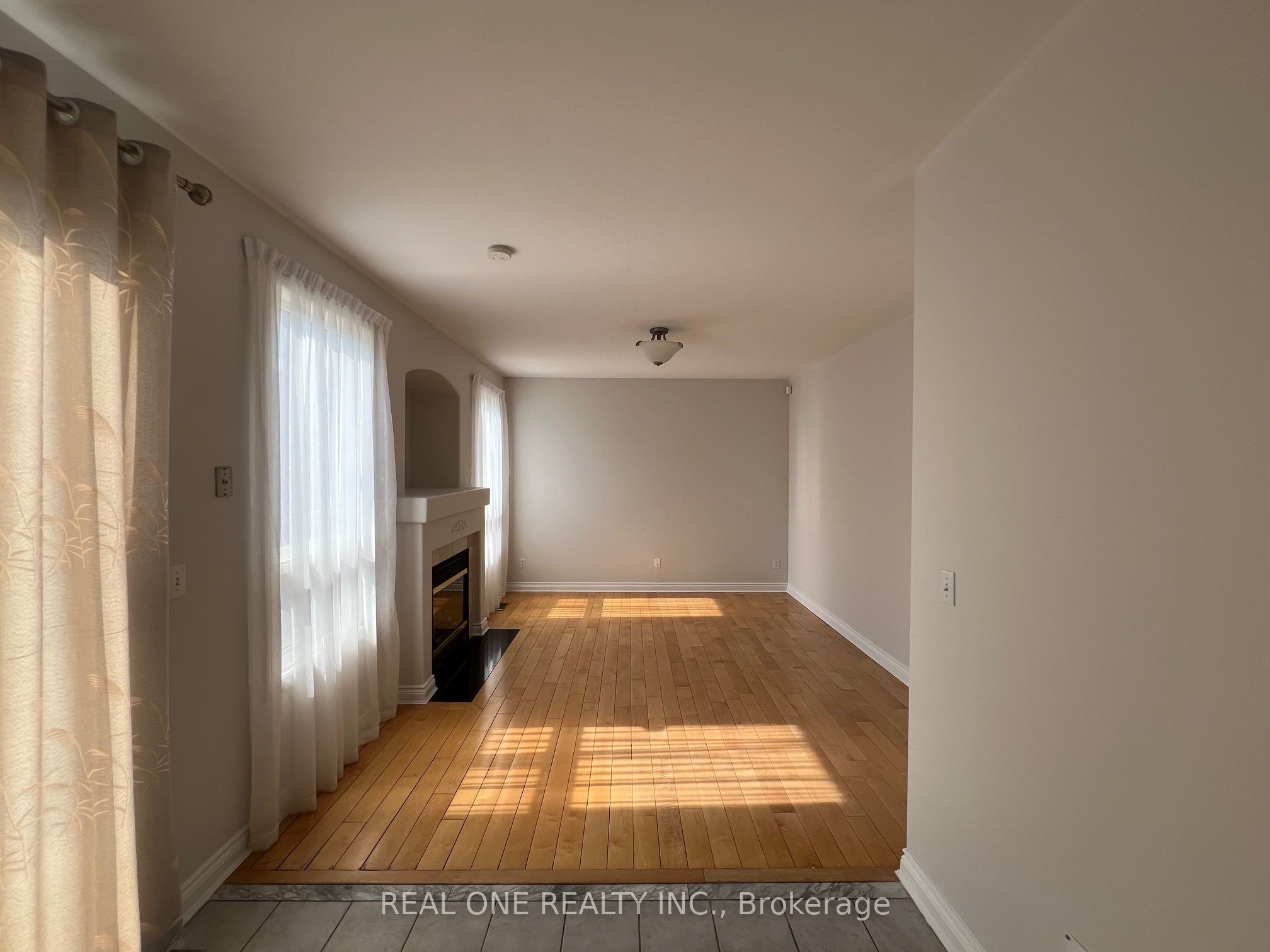 117 Majestic Drive, Markham, ON, L6C 2N5 photo 3