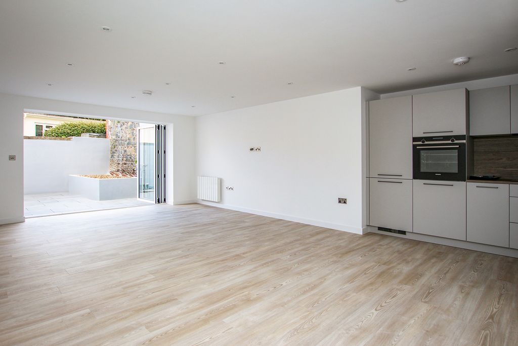 1 bed property for saleMount Hermon, St Peter Port, Guernsey GY1