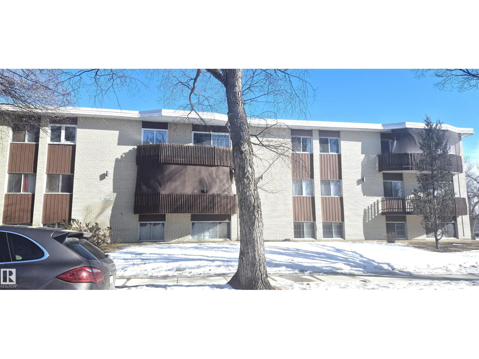 201-11907 81 Street NW, Edmonton, AB, T5B2S7