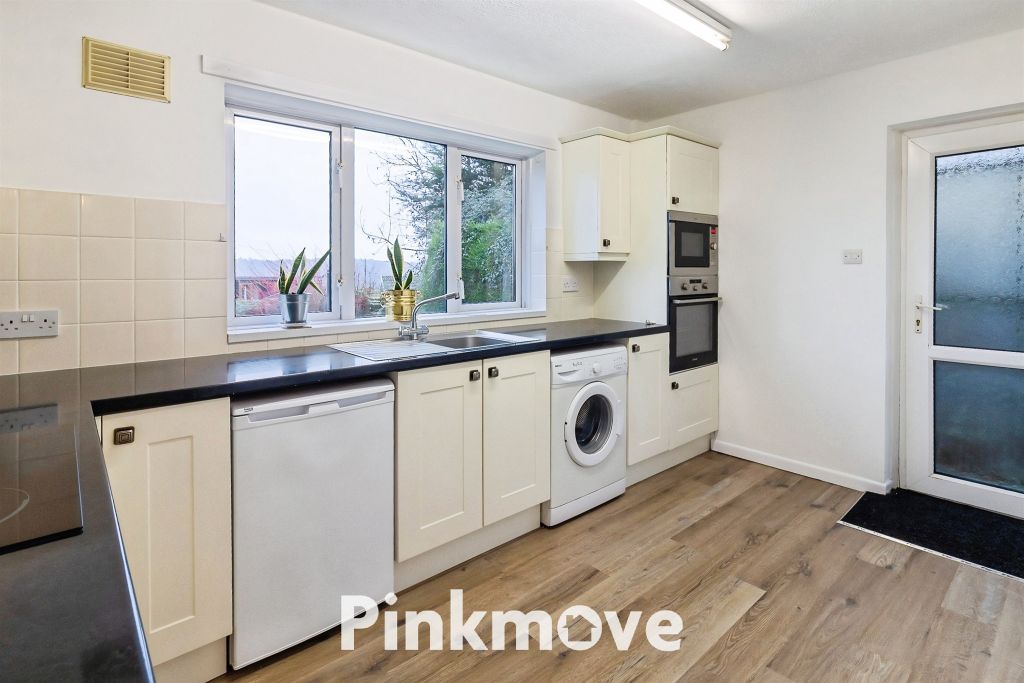 Additional image 2 of 3 bed detached bungalow for saleAugustan Close, Caerleon, Newport NP18