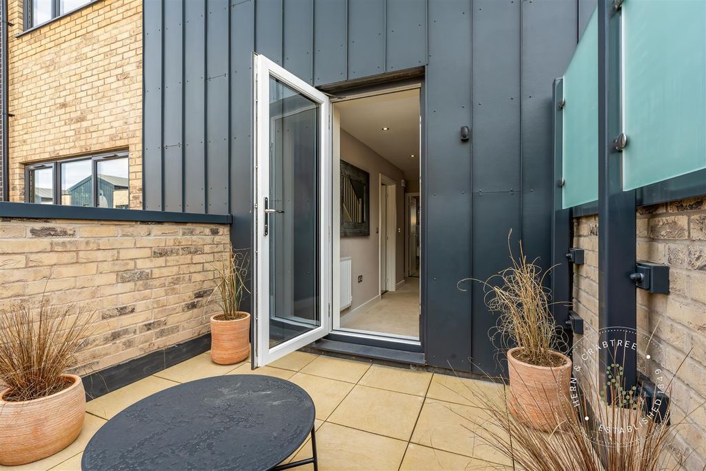 Additional image 50 of 5 bed town house for saleThe Dale, Parc Llandaf, Llantrisant Road, Llandaff, Cardiff CF5