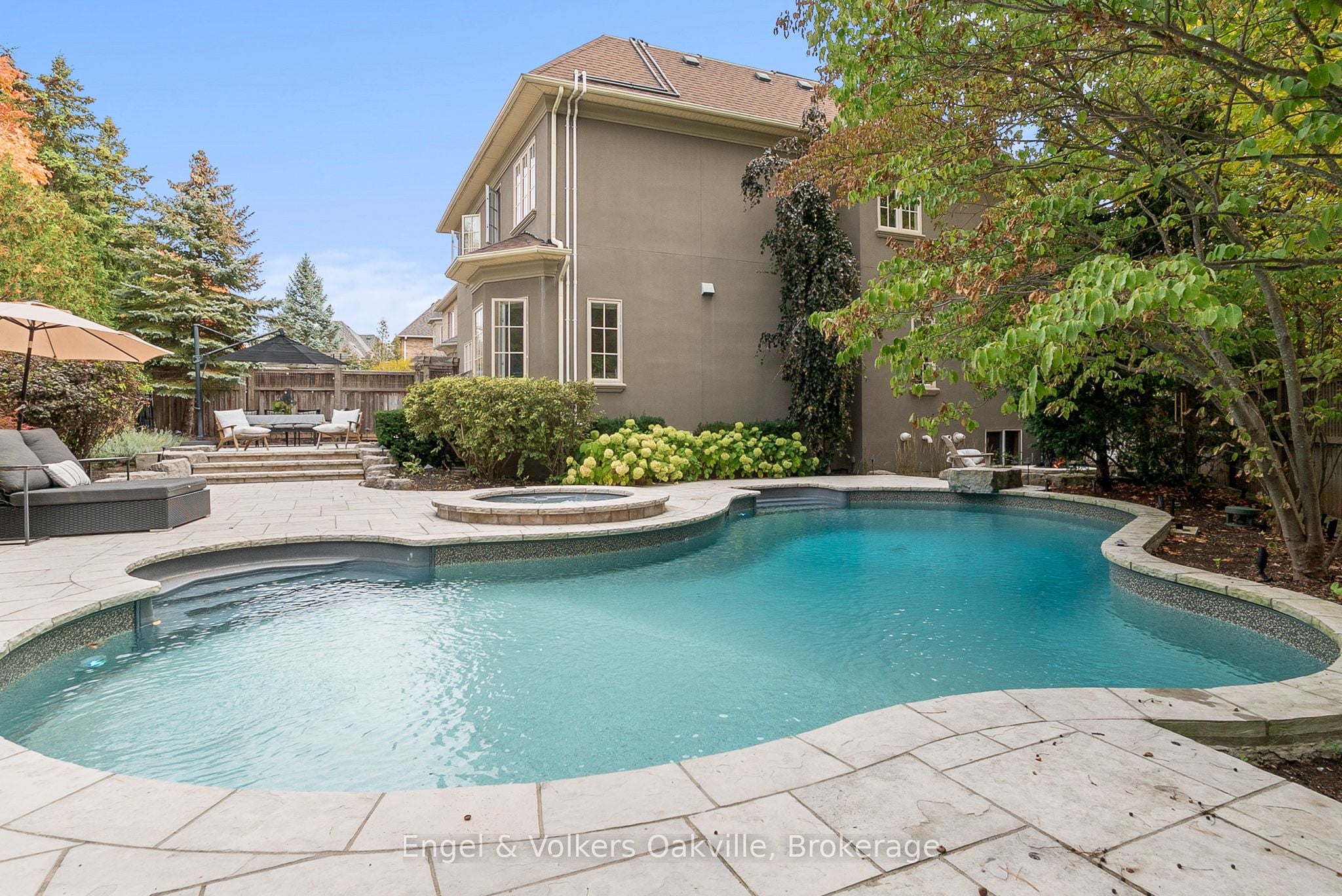 Additional image 6 of 493 Berkley Court, Oakville, ON, L6H 6Y9