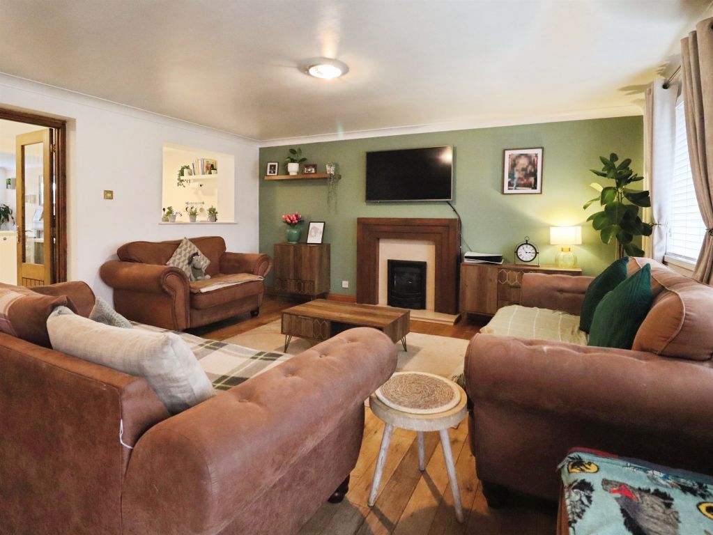 Additional image 4 of 4 bed link detached house for saleDeepfield Close, Cardiff CF5