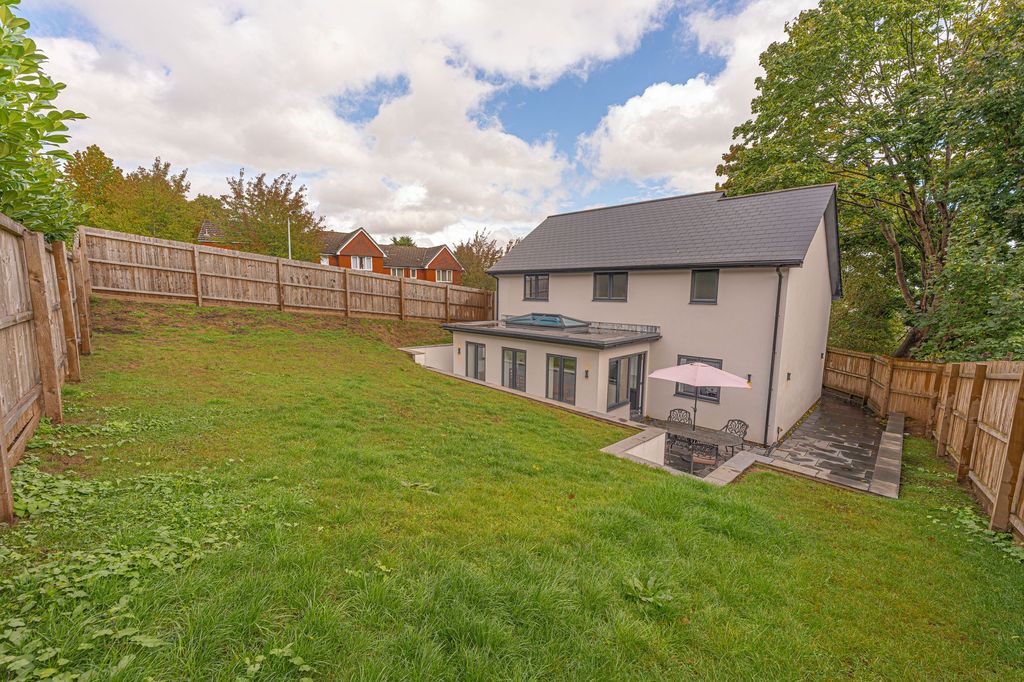 Additional image 34 of 4 bed detached house for saleRoyal Oak Hill, Christchurch NP18