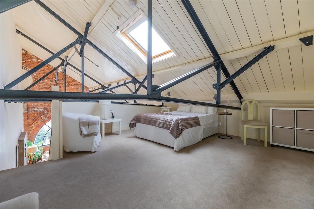 Additional image 17 of 1 bed flat for salePendyris Street, Cardiff CF11