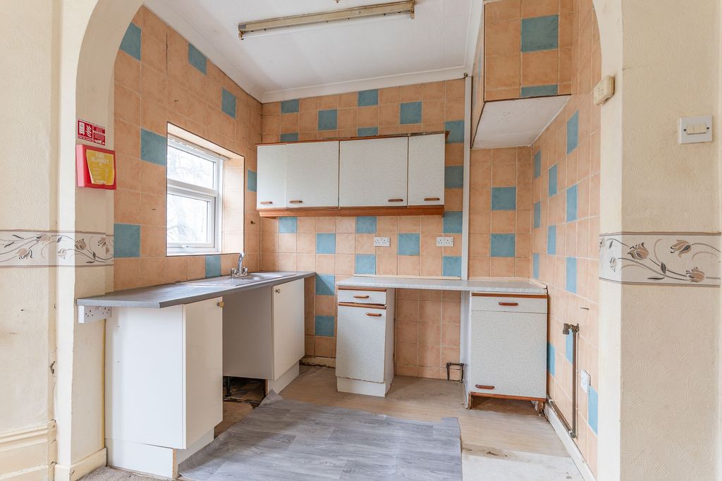 Additional image 2 of 3 bed semi-detached house for saleVicarage Hill, Newport NP20