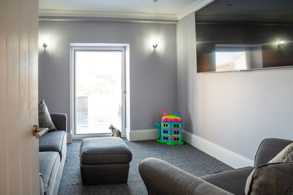 Additional image 10 of 4 bed terraced house for saleOmbersley Road, Newport NP20