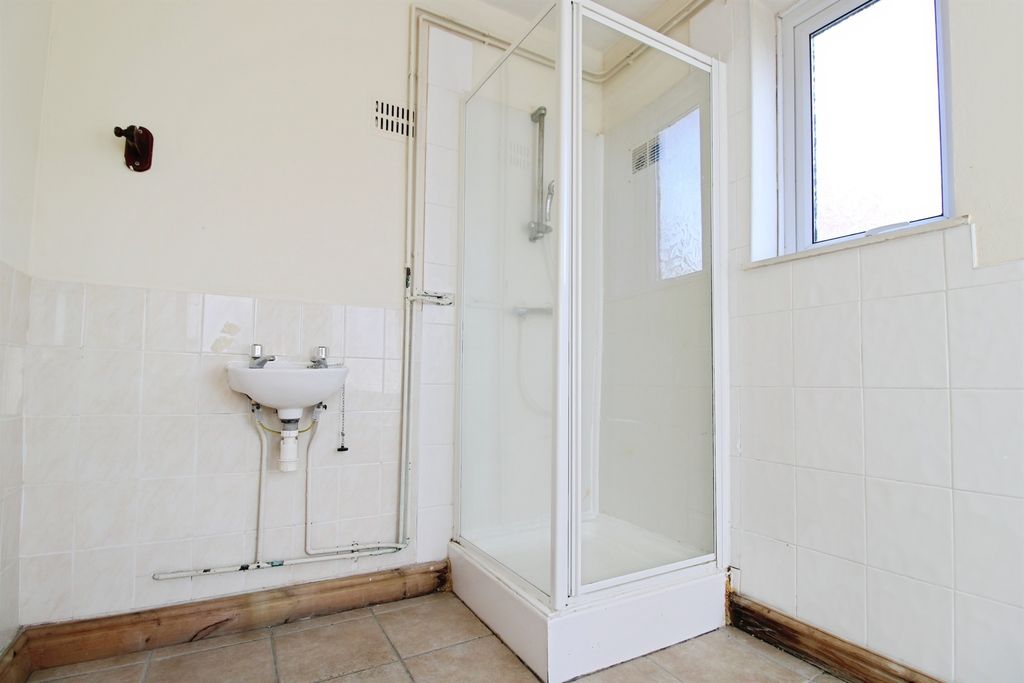 Additional image 8 of 5 bed terraced house for saleMarion Street, Cardiff CF24