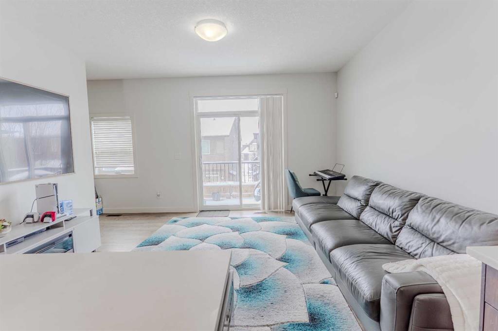 Additional image 5 of 413-355 Nolancrest Heights NW, Calgary, AB, T3R 0Z9