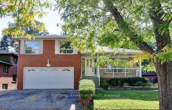 2220 Springfield Court, Mississauga, ON, L5K 1V2