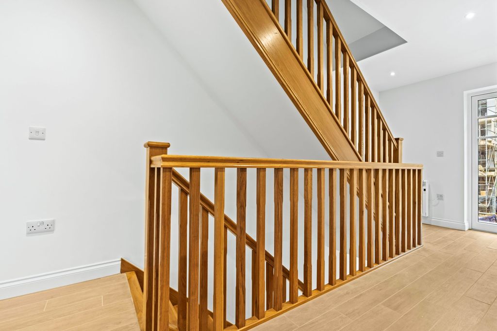 Additional image 10 of 3 bed property for saleCranworth Mews, St Helier JE2