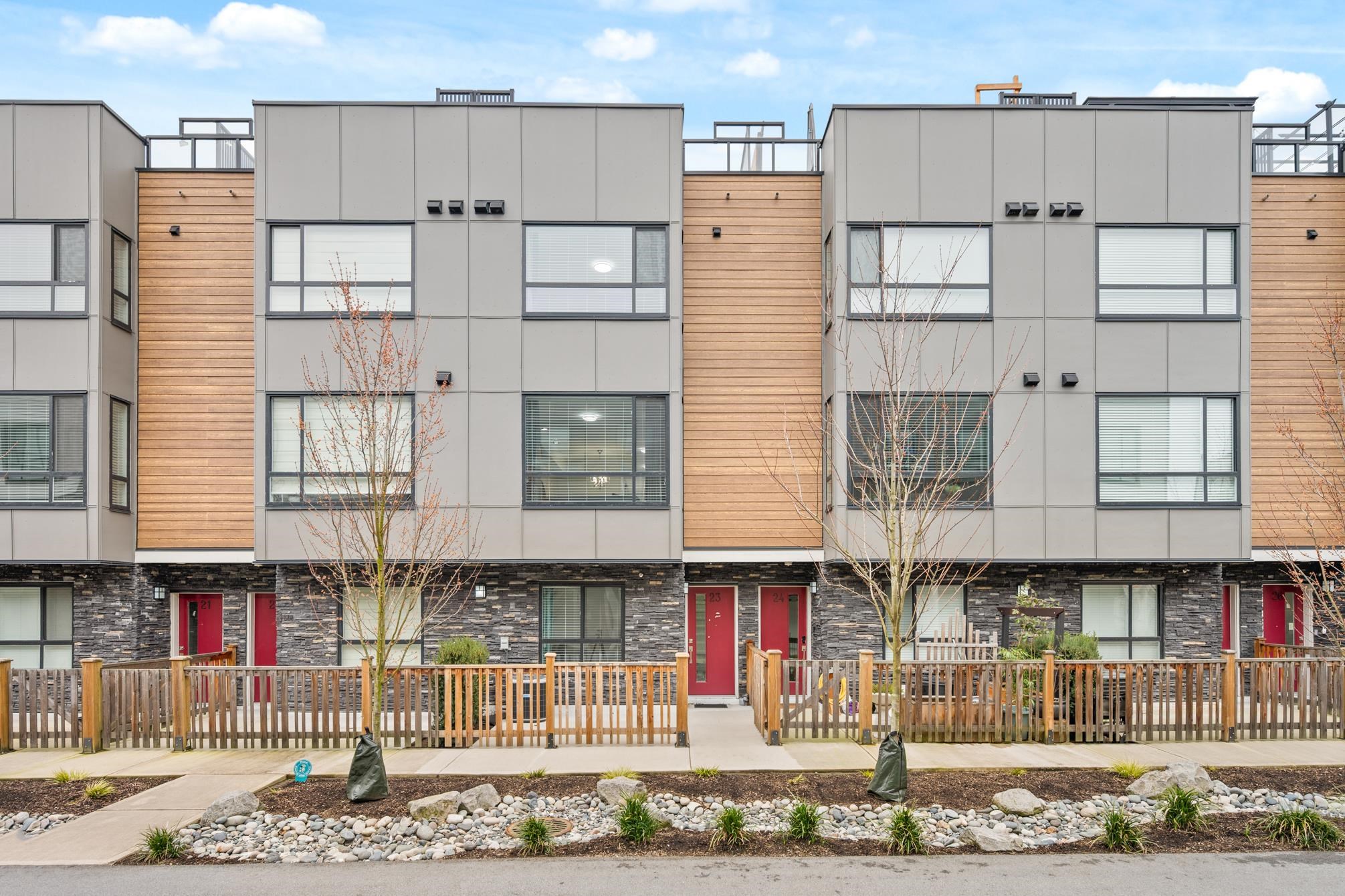 Additional image 2 of 23-19631 55a Avenue, Langley, BC, V3A 0L5