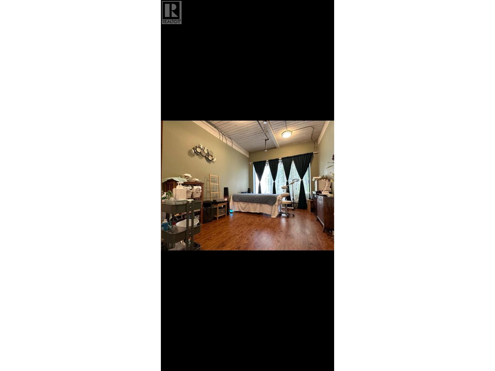 105-1020 Mainland Street, Vancouver, BC, V6B2T5