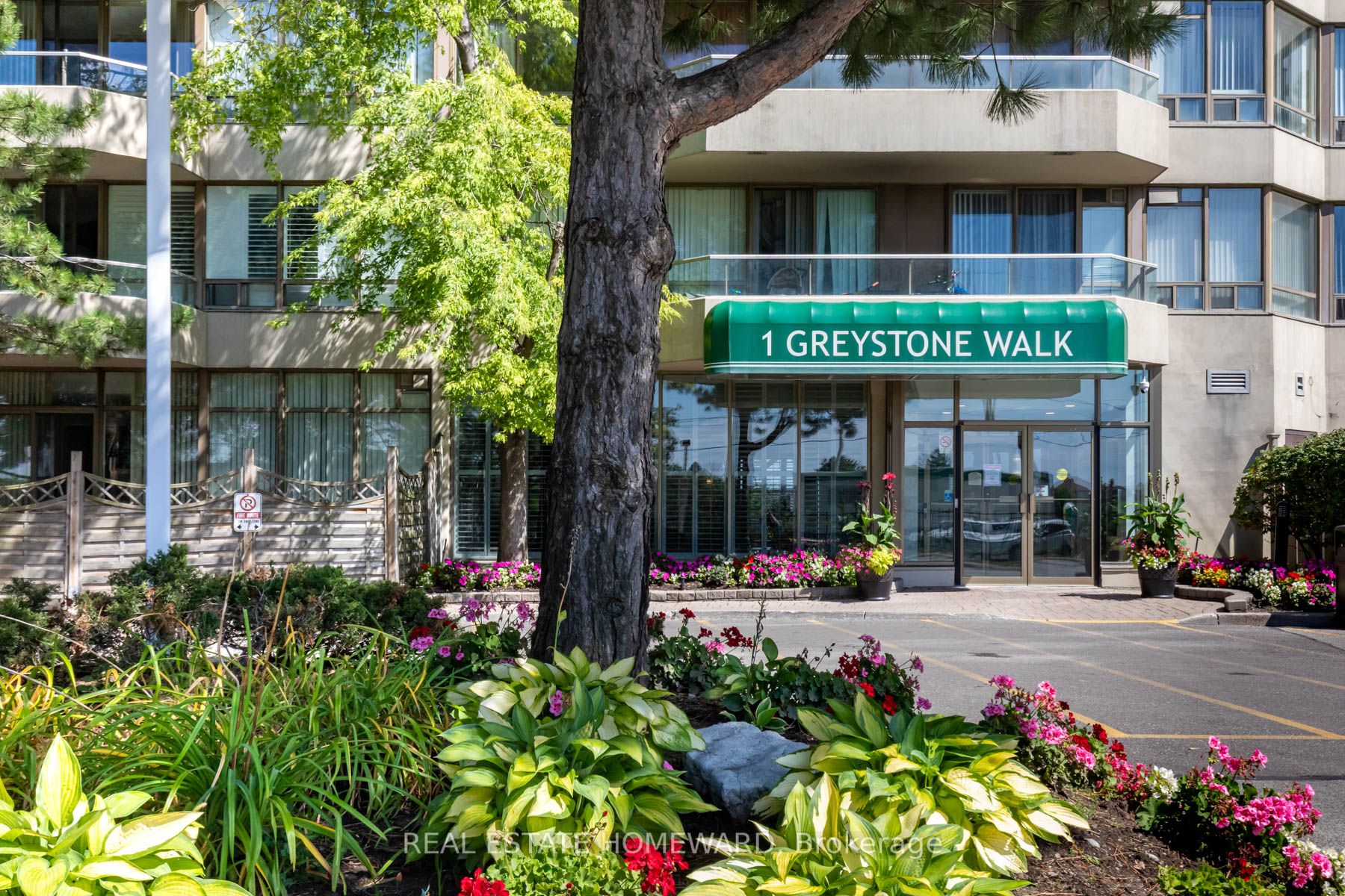 Additional image 2 of PH 79-1 Greystone Walk Drive, Toronto, ON, M1K 5J3
