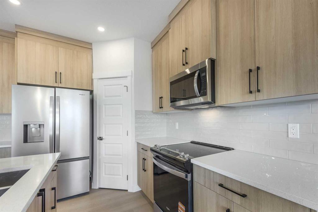 Additional image 5 of 122 Sandpiper Bend, Chestermere, AB, T1X2S8