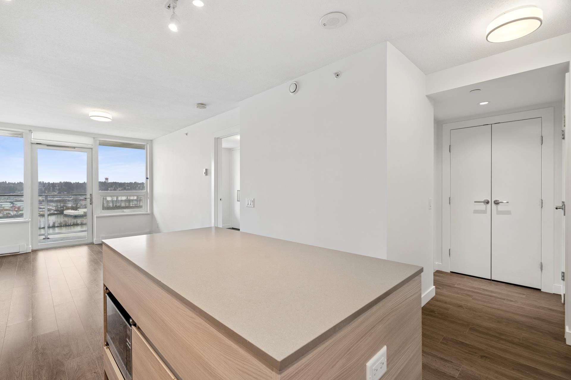 Additional image 2 of 2103-908 Quayside Drive, New Westminster, BC, V3M 0L4