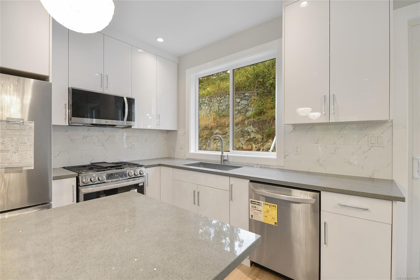 Additional image 5 of 996 Citation Road, Langford, BC, V9B 5T1
