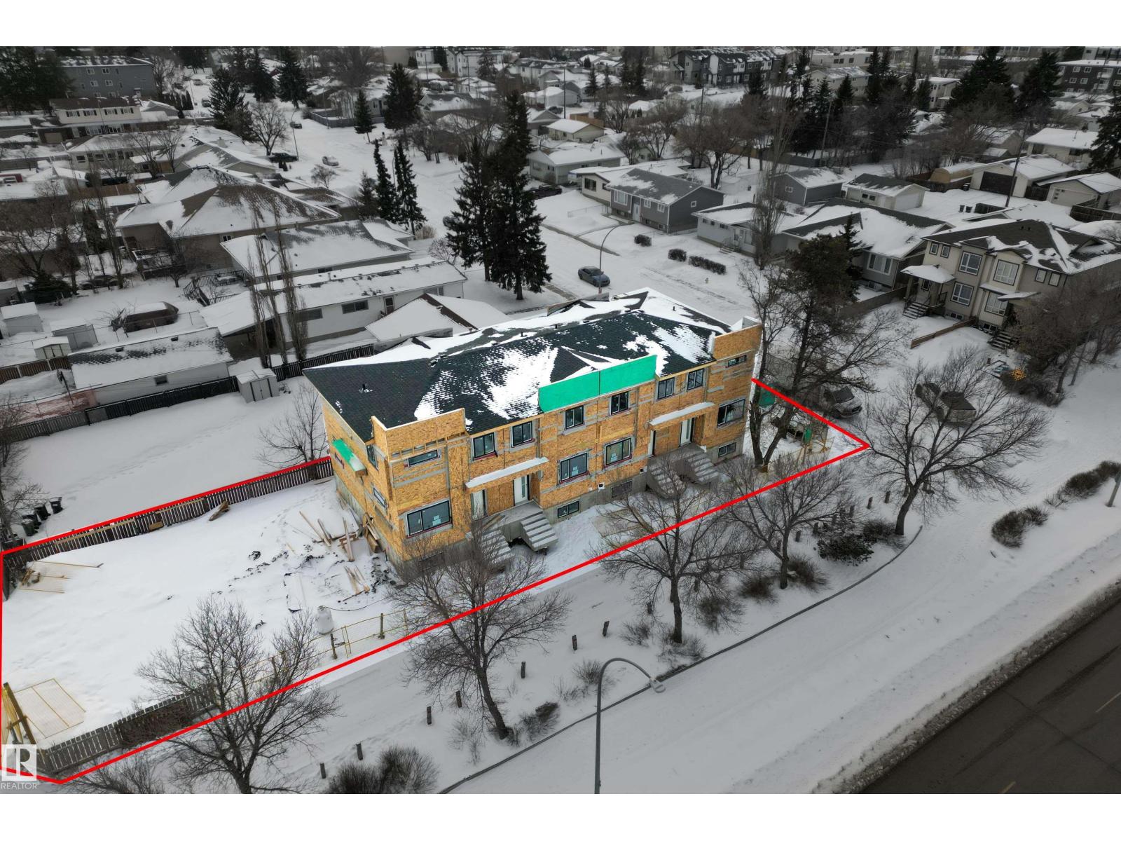 9945 154 Street NW, Edmonton, AB, T5P2G8