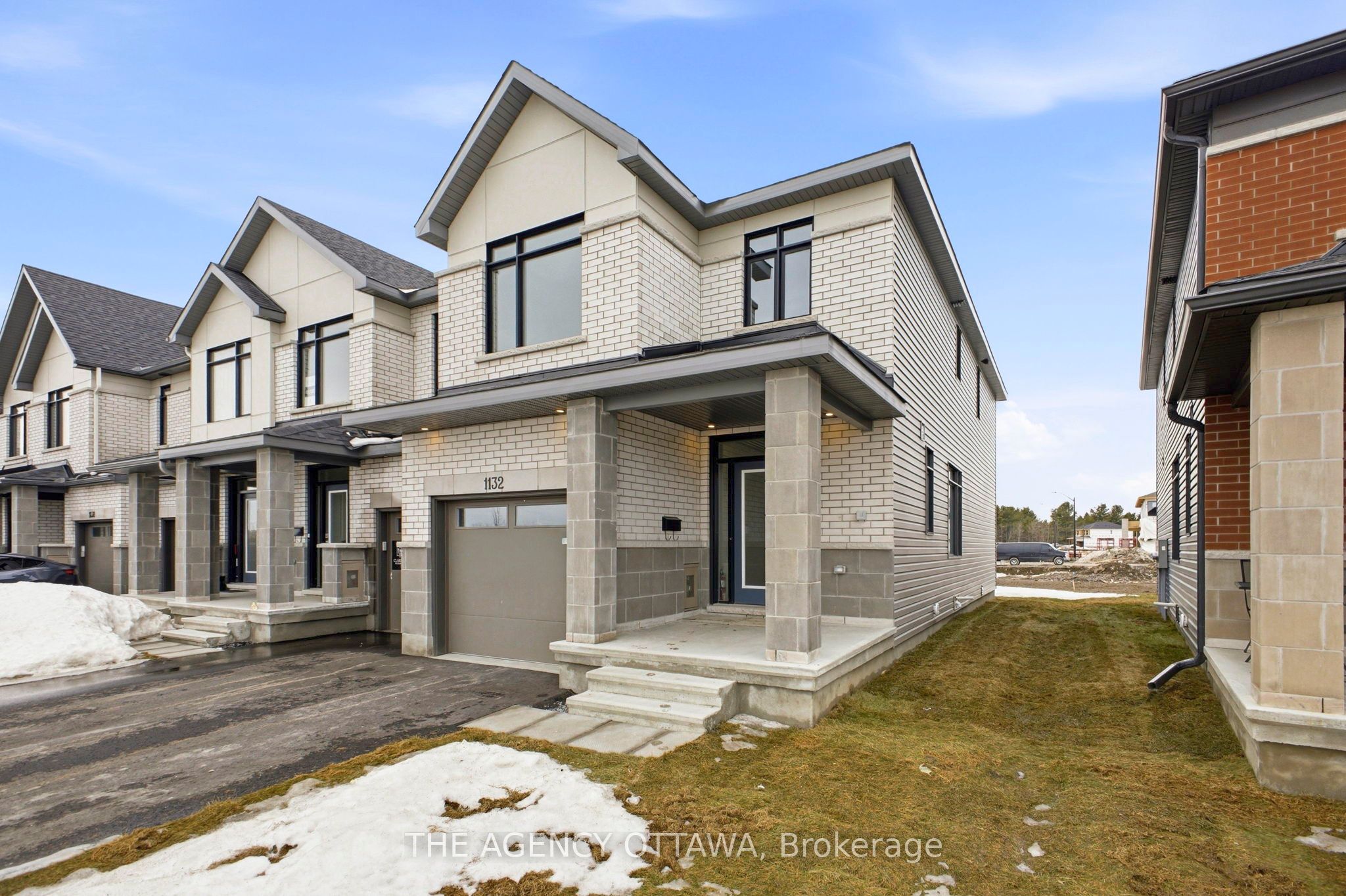 1132 Spoor Street, Ottawa, ON, K2K 1X7
