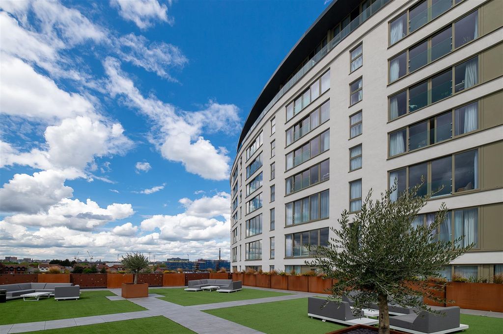 Additional image 2 of 1 bed flat for saleThe Waterside Apartments, Pavillion Road, West Bridgford NG2