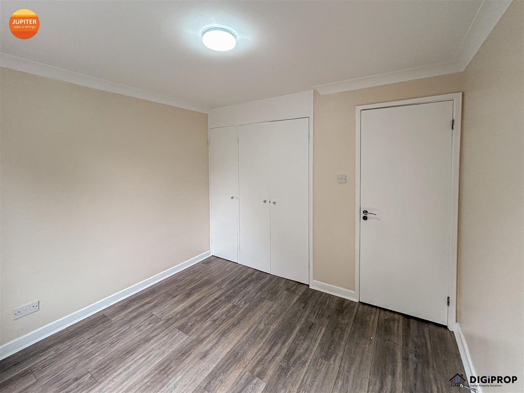 Additional image 14 of 3 bed flat for saleThe Crescent, Llandaff CF5