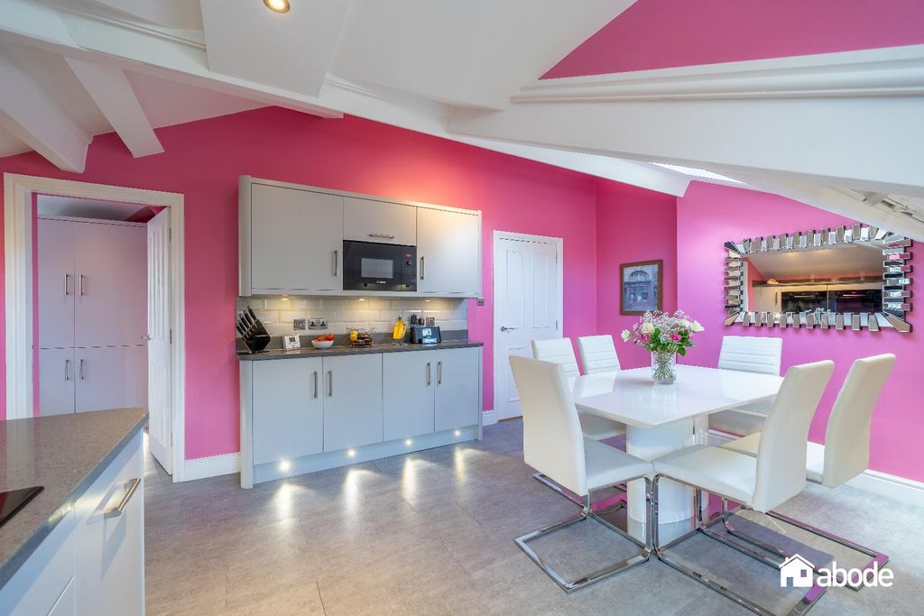 Additional image 7 of 4 bed flat for saleGreen Lane, Mossley Hill, Liverpool L18