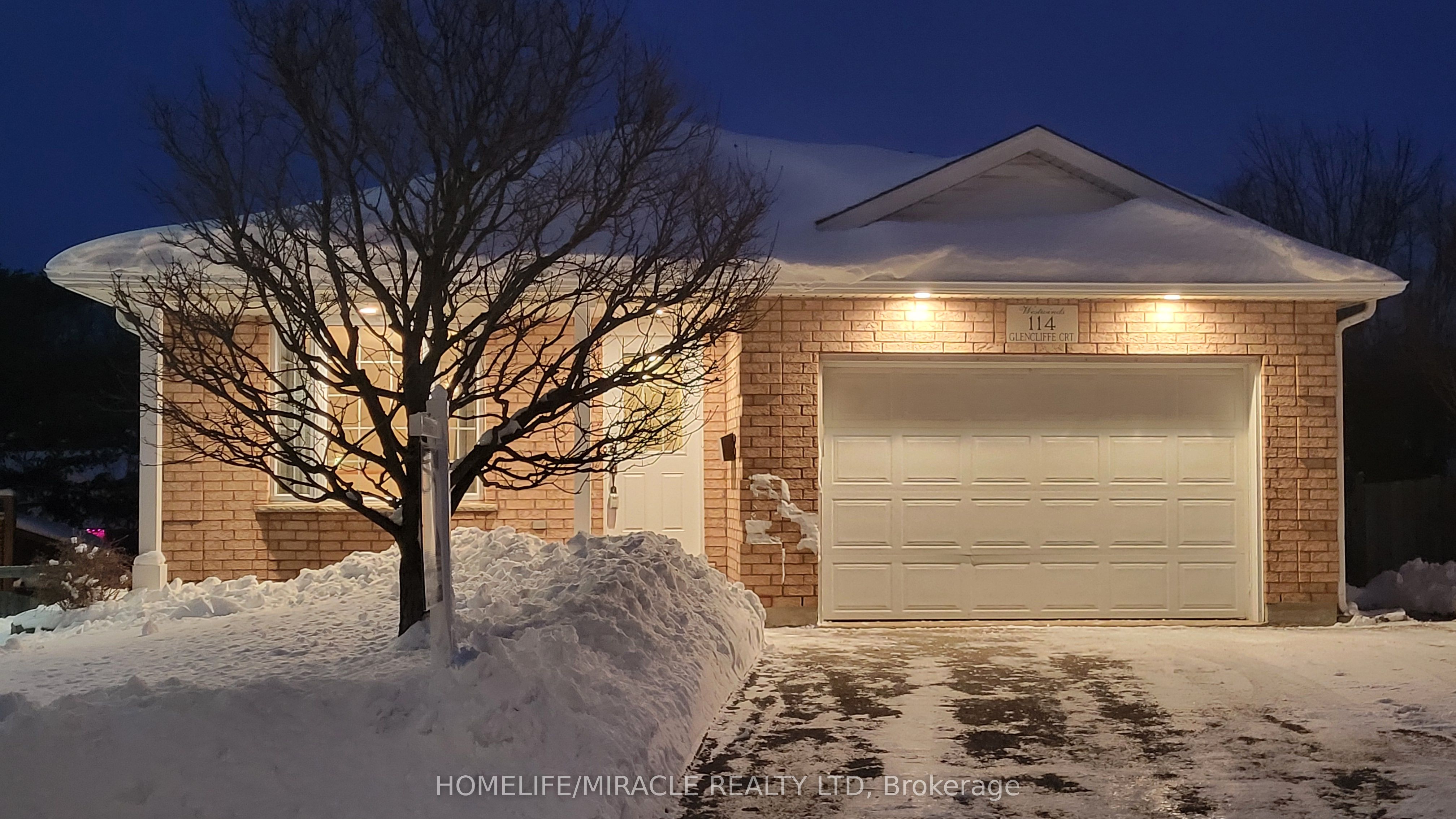 114 Glencliffe Court, Kitchener, ON, N2B 3X1