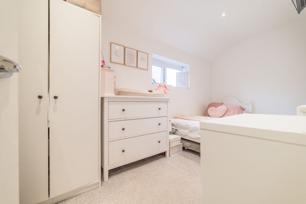 Additional image 17 of 2 bed flat for saleLlantrisant Street, Cathays CF24