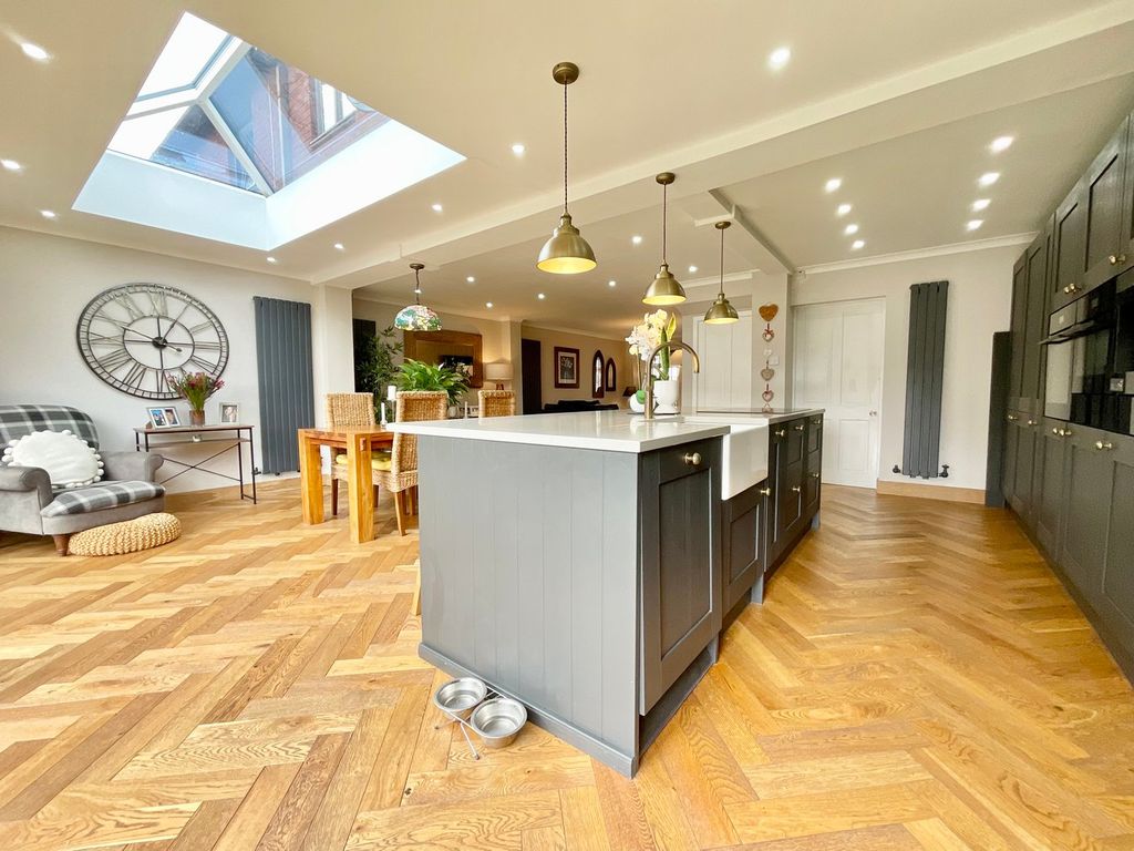 Additional image 6 of 4 bed semi-detached house for saleRoman Reach, Caerleon, Newport NP18