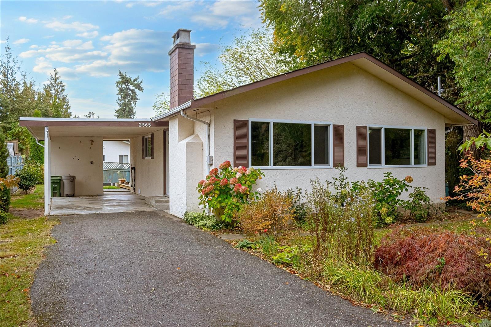 Additional image 3 of 2365 Lovell Avenue, Sidney, BC, V8L 2J5