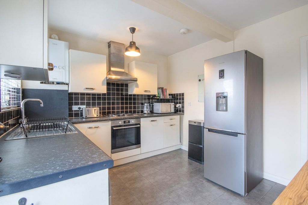 Additional image 6 of 3 bed semi-detached house for saleLeyton Crescent, Beeston, Nottingham, Nottinghamshire NG9