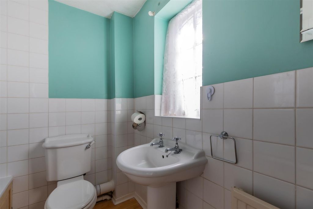 Additional image 9 of 1 bed property for saleAshdene Close, Fairwater, Cardiff CF5