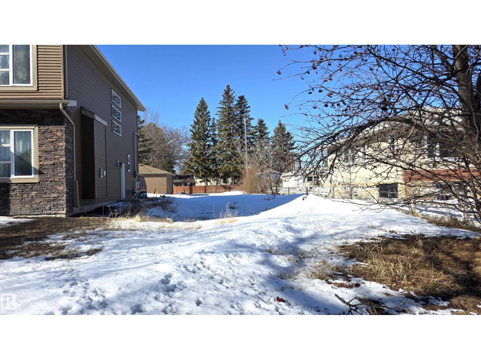 12344 80 Street NW, Edmonton, AB, T5B2P6 photo 2