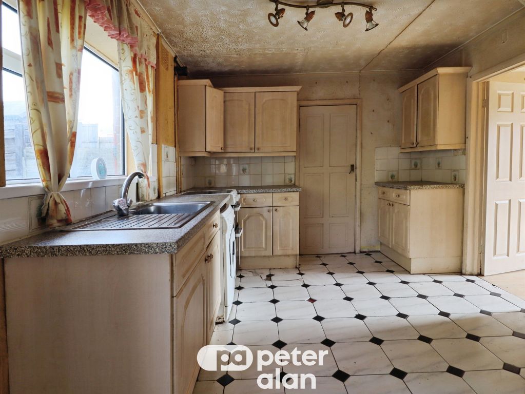 Additional image 2 of 3 bed terraced house for saleWolfs Castle Avenue, Llanishen, Cardiff CF14