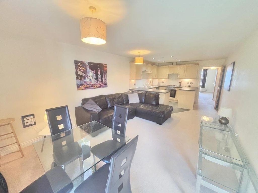 2 bed flat for saleClive Road, Canton, Cardiff CF5