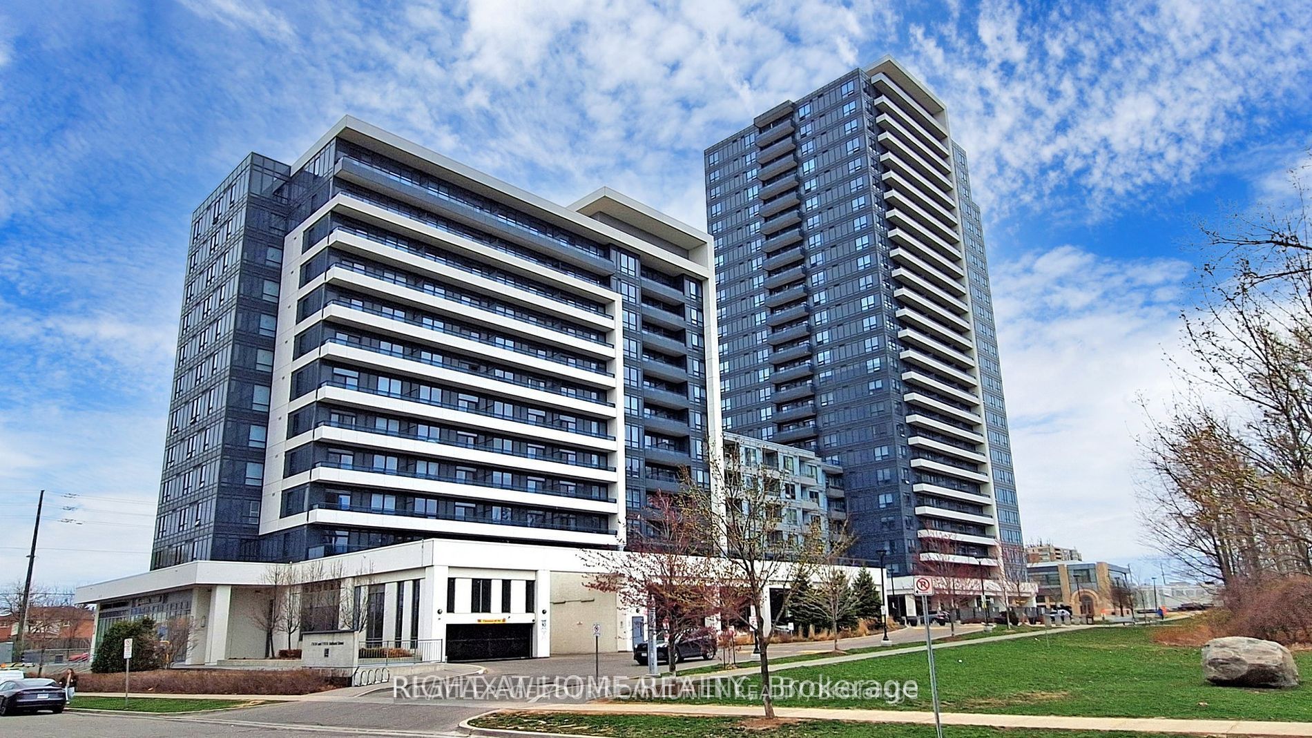 628-7900 Bathurst Street, Vaughan, ON, L4J 0J9