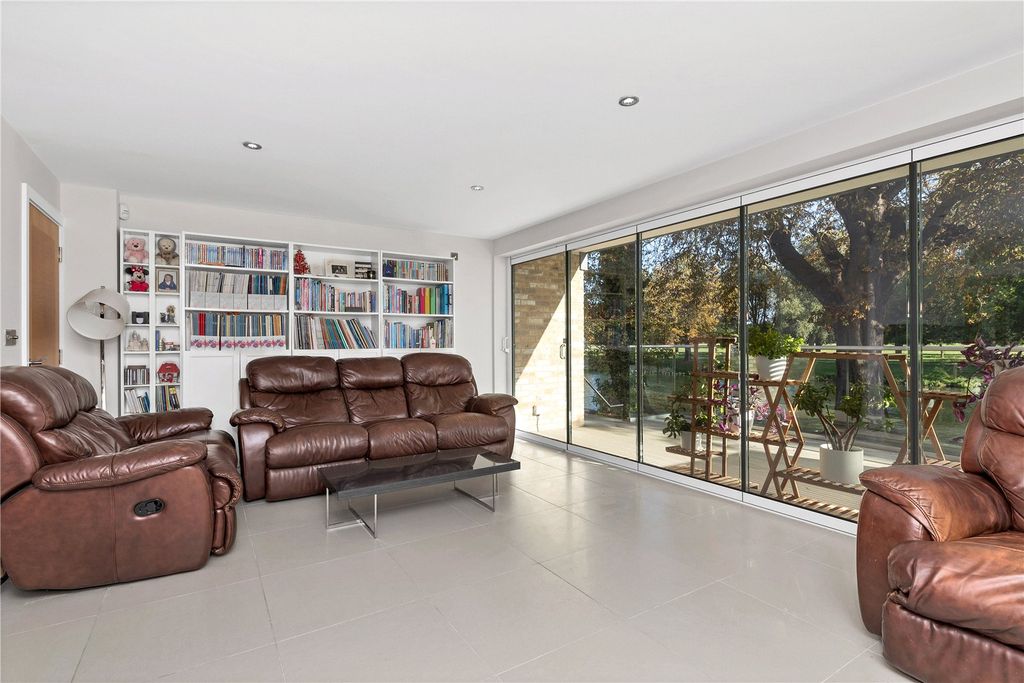 Additional image 6 of 5 bed detached house for saleWater Street, Cambridge, Cambridgeshire CB4