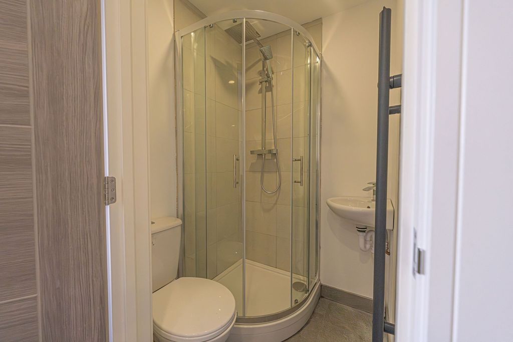 Additional image 19 of 4 bed detached house for saleRoyal Oak Hill, Christchurch NP18