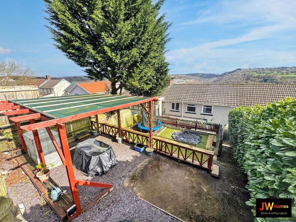 Additional image 12 of 3 bed property for saleAlbertina Road, Treowen NP11
