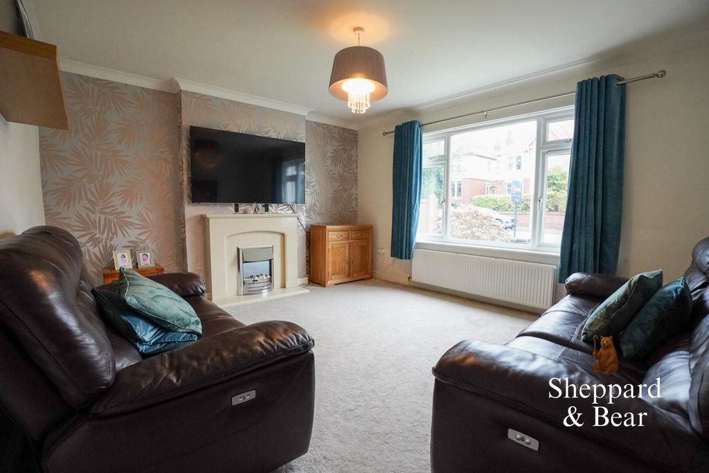 Additional image 5 of 2 bed maisonette for saleCyncoed Road, Cardiff CF23