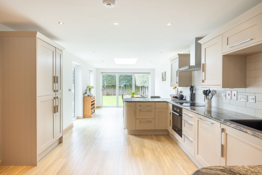 Additional image 7 of 4 bed semi-detached house for saleVictoria Avenue, St. Sampson, Guernsey GY2
