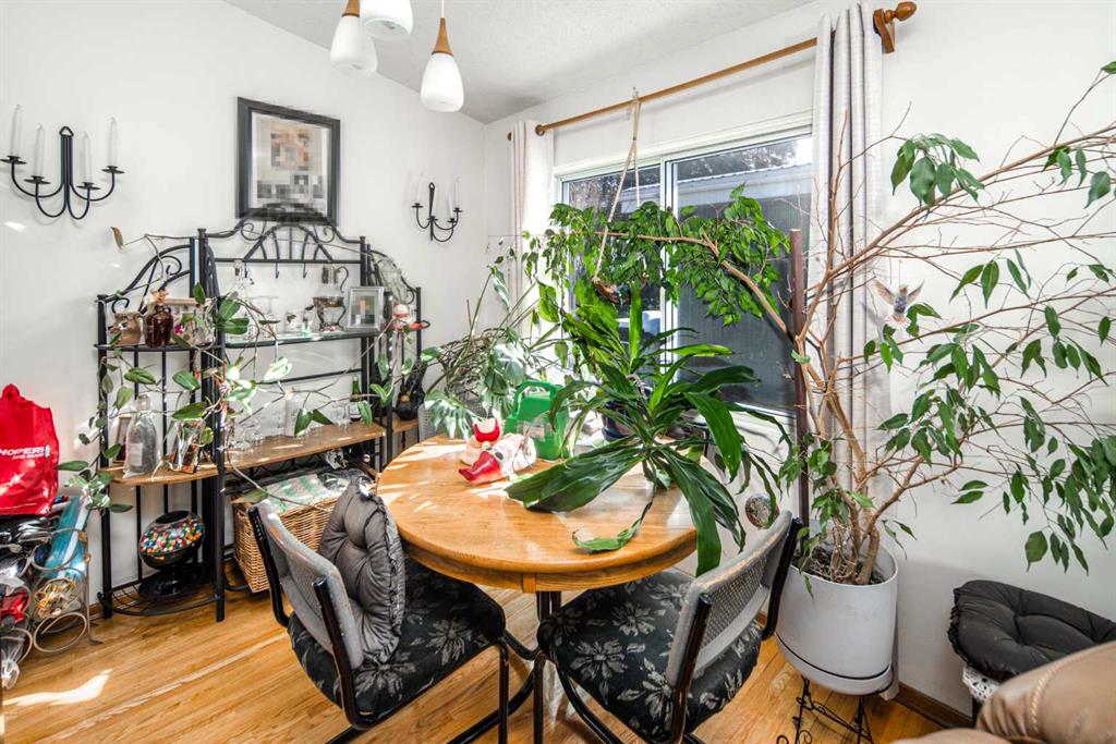 Additional image 6 of 4012 Varsity Drive NW, Calgary, AB, T3A 0Z6