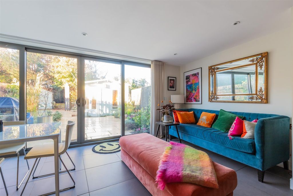 Additional image 5 of 4 bed property for saleConway Road, Pontcanna, Cardiff CF11