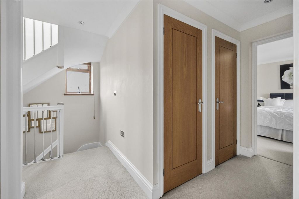 Additional image 10 of 5 bed detached house for saleUphill Road, Llanrumney, Cardiff CF3