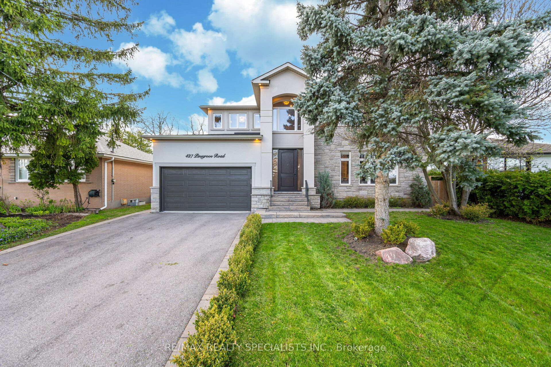 Additional image 2 of 427 Pinegrove Road, Oakville, ON, L6K 2B6