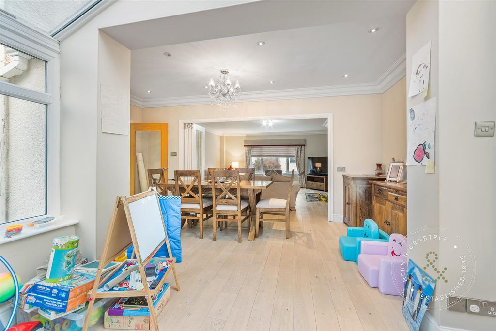 Additional image 32 of 5 bed detached house for saleDan-Y-Bryn Avenue, Radyr, Cardiff CF15