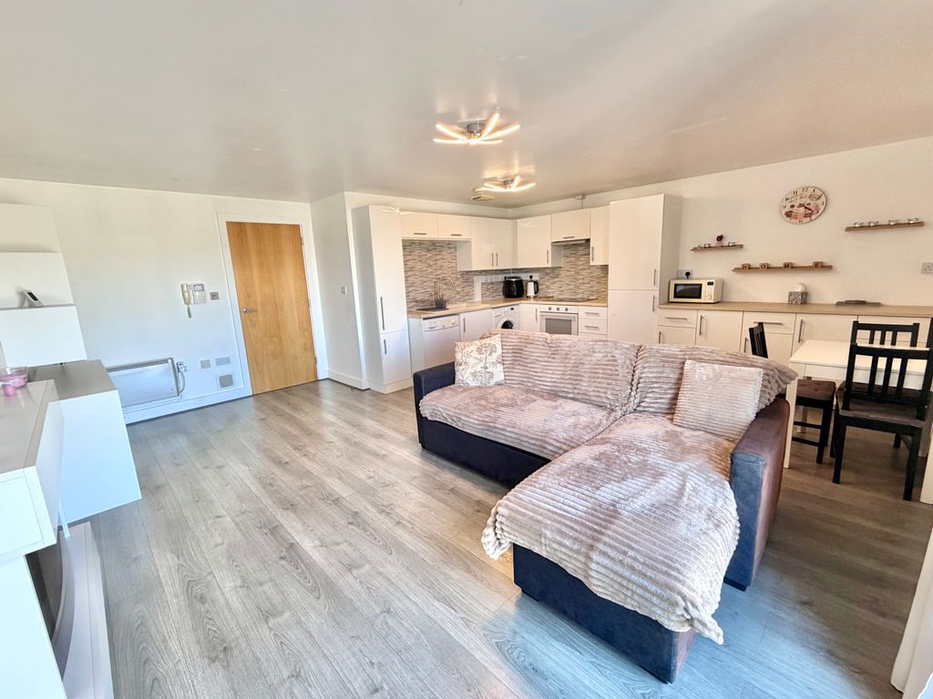Additional image 2 of 2 bed flat for saleCowbridge Road East, Cardiff CF11