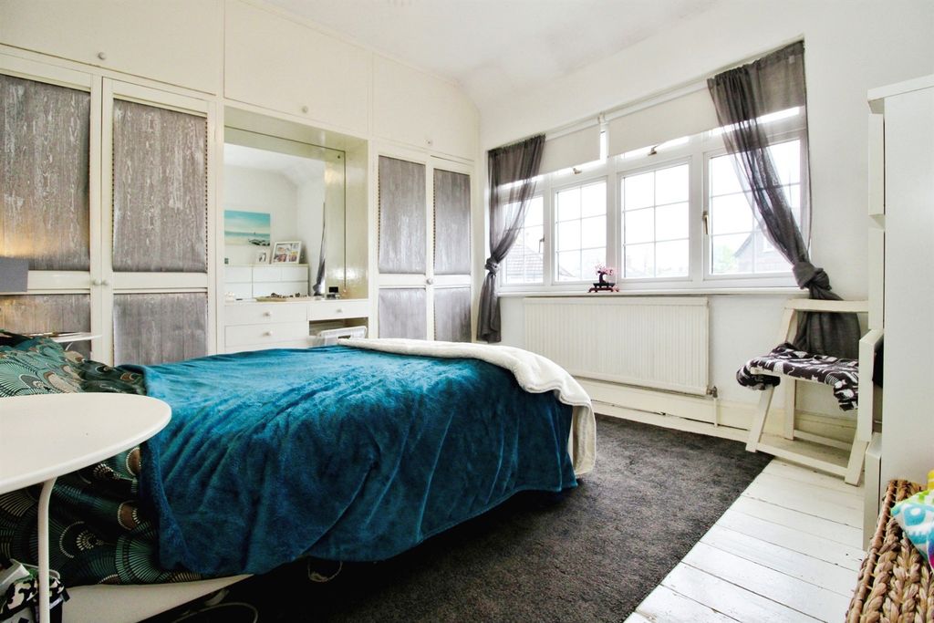 Additional image 11 of 3 bed semi-detached house for salePwllmawr Avenue, Rumney, Cardiff CF3
