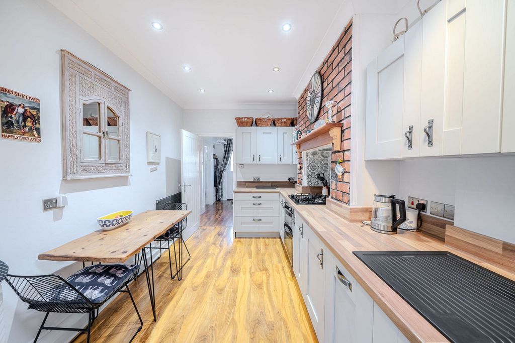 Additional image 15 of 3 bed semi-detached house for saleStation Road, Newport NP18