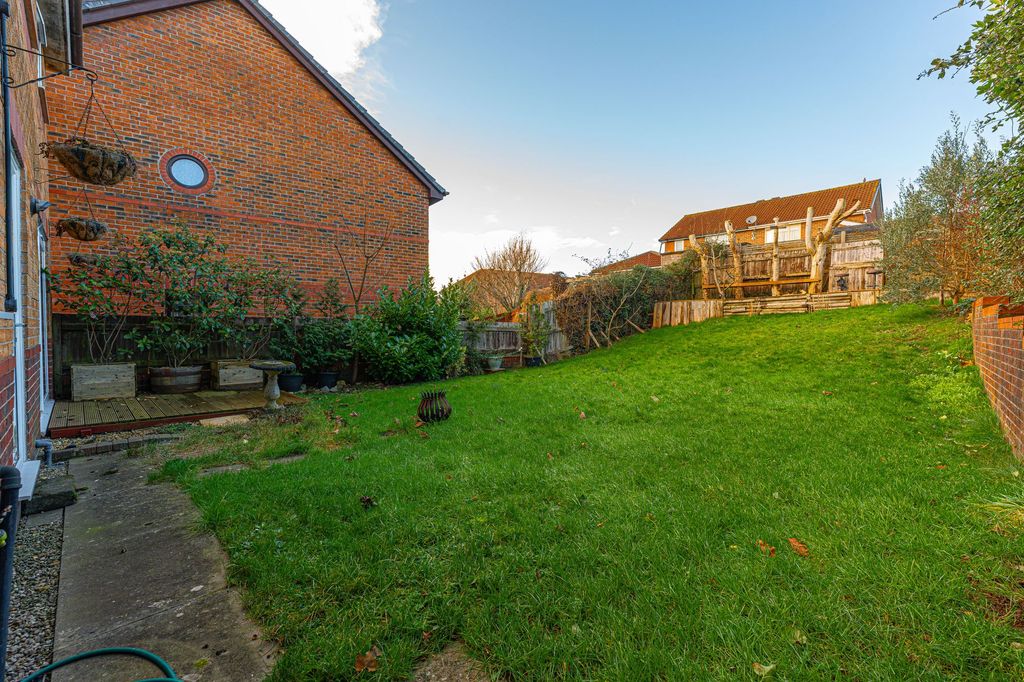 Additional image 27 of 4 bed detached house for saleBadgers Walk, Undy NP26